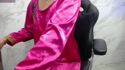 Kyra online show from 24, 3, 2026