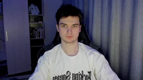 Kyroro online show from 10, 1, 2025