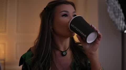 Snapshot of kyssaraplay chatting on 6, 5, 2026 Kyssa online show from 6, 5, 2026