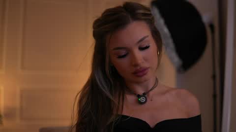 Snapshot of kyssaraplay chatting on 7, 5, 2026 Kyssa online show from 7, 5, 2026