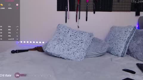 Lily Paw  online show from 20, 1, 2025