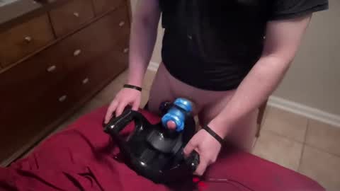 Snapshot of l6000 chatting on 1, 1, 2025 Lance online show from 1, 1, 2025