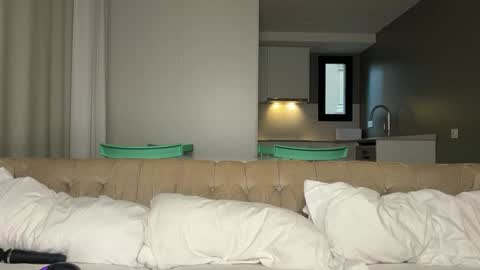 Julie online show from 22, 9, 2025