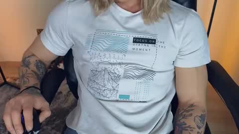 Adonis online show from 17, 11, 2025