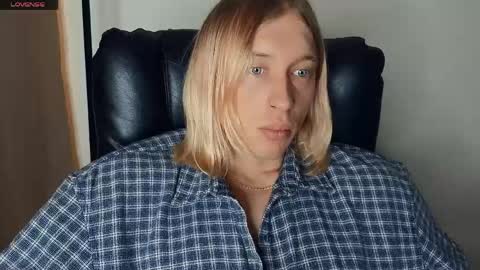 Adonis online show from 10, 4, 2026