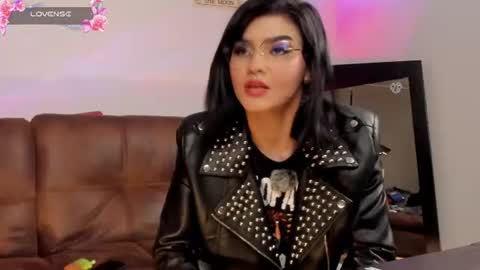 Snapshot of la_diabla_111_ chatting on 30, 7, 2026 Karime online show from 30, 7, 2026