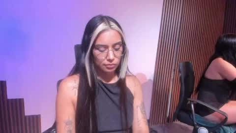 T A T I A N A online show from 25, 4, 2026