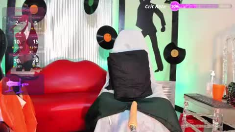 AriSaray online show from 9, 7, 2026