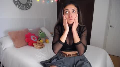 Snapshot of la_rola_ chatting on 3, 3, 2026 Catalina online show from 3, 3, 2026