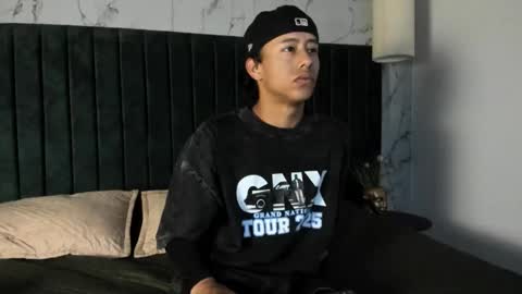 labrinthteasing online show from 18, 11, 2025