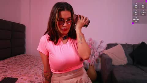 Kathie  Dicky    online show from 19, 10, 2025