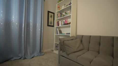 Snapshot of lady_bpd chatting on 11, 7, 2026 Anna online show from 11, 7, 2026
