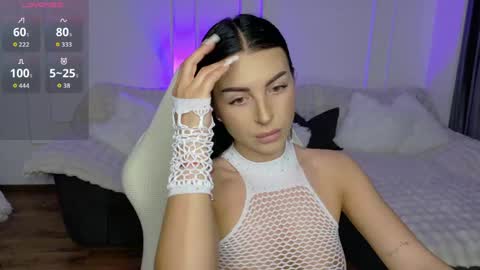 Snapshot of lady_charm__ chatting on 20, 5, 2026 Mira online show from 20, 5, 2026
