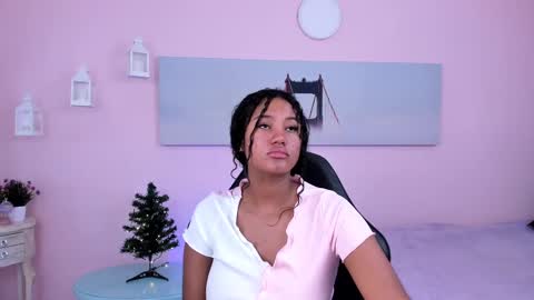 Snapshot of lady_danbury chatting on 19, 2, 2025 Karla - Instagram lady karla1 online show from 19, 2, 2025