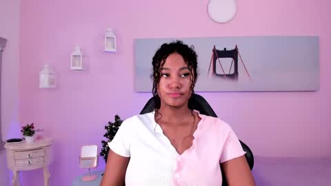 Snapshot of lady_danbury chatting on 25, 2, 2025 Karla - Instagram lady karla1 online show from 25, 2, 2025