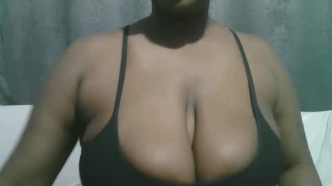 lady_dearra online show from 16, 9, 2025