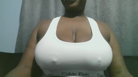 lady_dearra online show from 6, 11, 2025