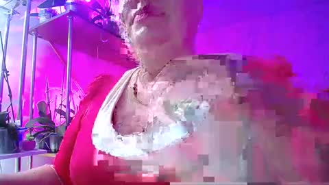 Lady Gloria online show from 31, 12, 2024