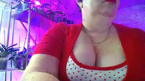 Lady Gloria online show from 10, 11, 2025