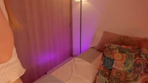 Gaby  online show from 29, 3, 2026