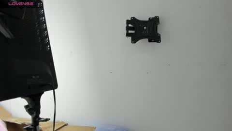 Snapshot of lady_miss___ chatting on 8, 7, 2026 lady_miss___ online show from 8, 7, 2026