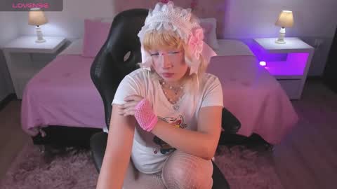 Snapshot of lady_noize chatting on 17, 2, 2025 Lady online show from 17, 2, 2025