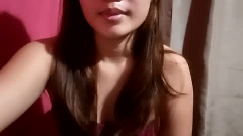 Snapshot of lady_rose19 chatting on 28, 7, 2026 kitty online show from 28, 7, 2026