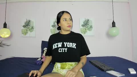 Snapshot of lady_rossee chatting on 2, 10, 2025 Leidy online show from 2, 10, 2025