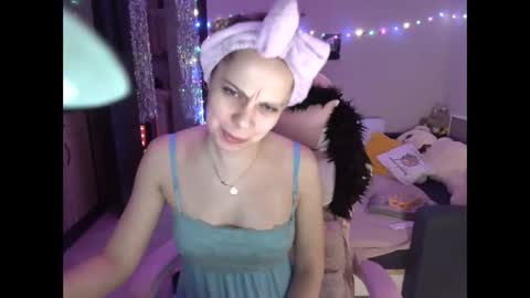 lady_smile69 online show from 27, 12, 2024