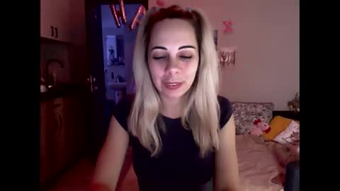 lady_smile69 online show from 30, 9, 2025