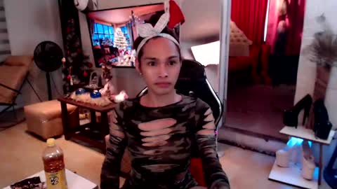 M MMY online show from 7, 1, 2025