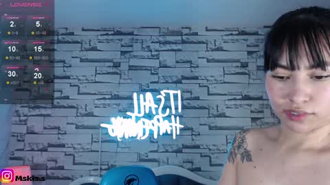 Snapshot of lady_violet_bridgerton_a chatting on 31, 12, 2024 Lady Violet Bridgerton online show from 31, 12, 2024
