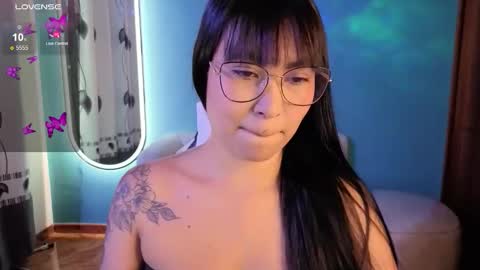 Lady Violet Bridgerton online show from 11, 10, 2025