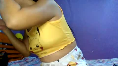 Snapshot of lady_yours69xx chatting on 14, 6, 2026 corz online show from 14, 6, 2026