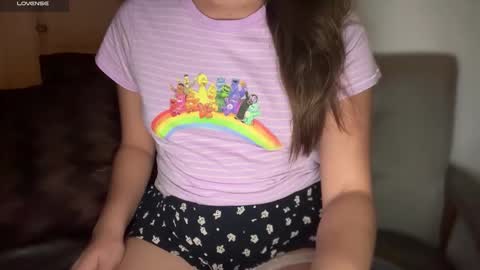 Snapshot of ladybird21 chatting on 27, 2, 2026 Aria online show from 27, 2, 2026