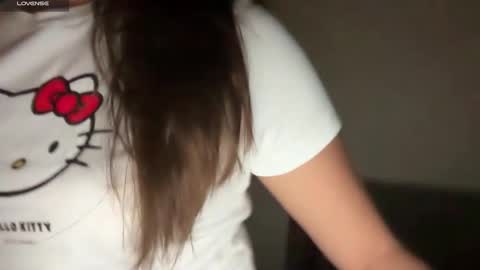 Snapshot of ladybird21 chatting on 11, 3, 2026 Aria online show from 11, 3, 2026