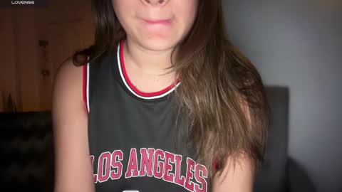 Snapshot of ladybird21 chatting on 30, 3, 2026 Aria online show from 30, 3, 2026