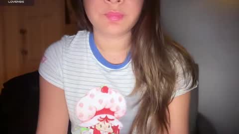 Snapshot of ladybird21 chatting on 16, 4, 2026 Aria online show from 16, 4, 2026