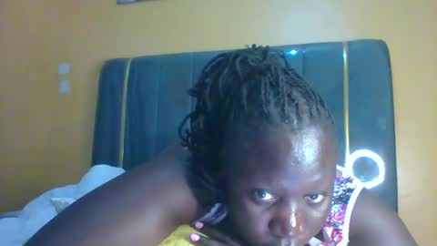 lindah32 online show from 9, 9, 2025