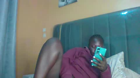 lindah32 online show from 17, 11, 2025