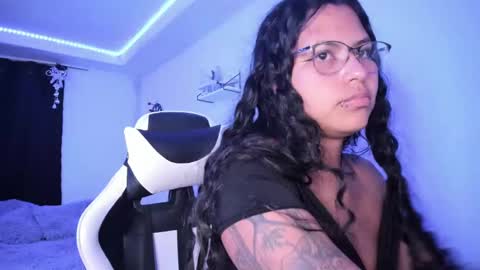 Snapshot of ladybrown_16 chatting on 14, 12, 2024 Lady online show from 14, 12, 2024