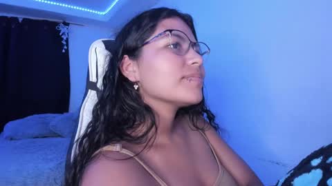 Snapshot of ladybrown_16 chatting on 26, 12, 2024 Lady online show from 26, 12, 2024