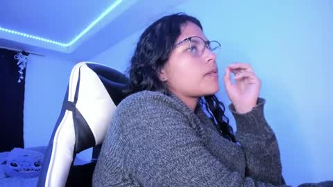 Snapshot of ladybrown_16 chatting on 28, 12, 2024 Lady online show from 28, 12, 2024