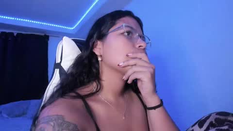 Snapshot of ladybrown_16 chatting on 1, 2, 2025 Lady online show from 1, 2, 2025