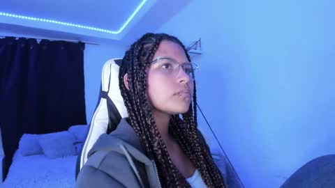 Snapshot of ladybrown_16 chatting on 5, 2, 2025 Lady online show from 5, 2, 2025