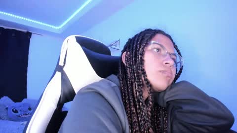 Snapshot of ladybrown_16 chatting on 8, 2, 2025 Lady online show from 8, 2, 2025