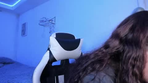  Lady  online show from 28, 11, 2025