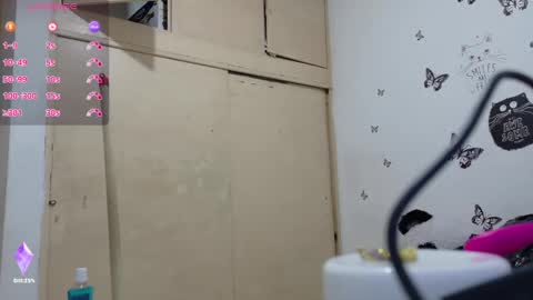 Snapshot of ladydeathz chatting on 4, 3, 2025 ladydeathz online show from 4, 3, 2025