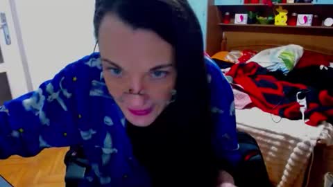 Snapshot of ladylhoty chatting on 22, 4, 2026 LadyLHoty online show from 22, 4, 2026