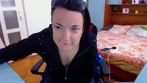 Snapshot of ladylhoty chatting on 17, 7, 2026 LadyLHoty online show from 17, 7, 2026